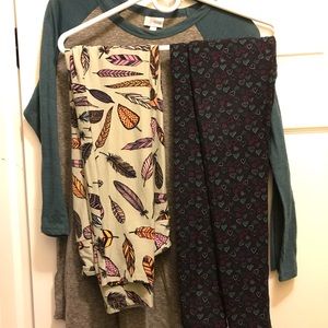 Lularoe outfit, M Randy and two pairs OS leggings.